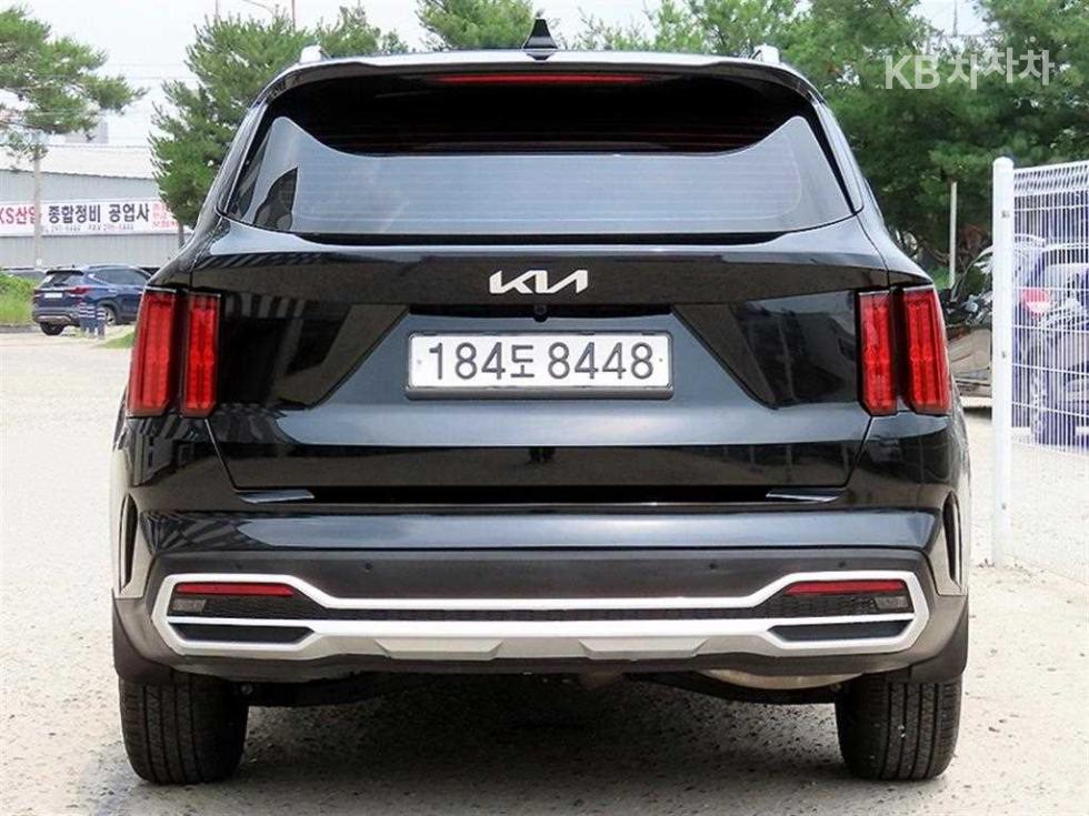 2023 - kia sorento