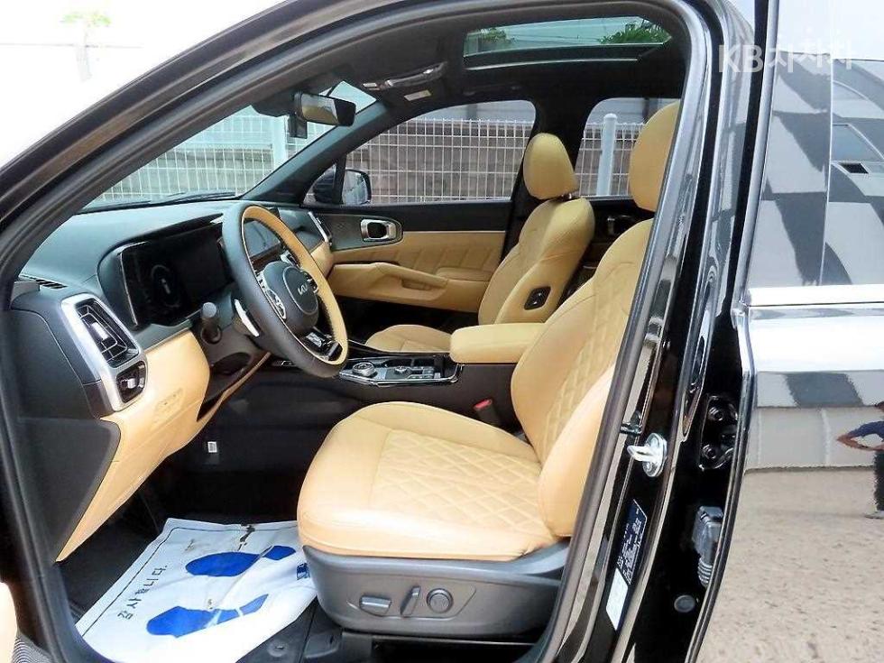 2023 - kia sorento