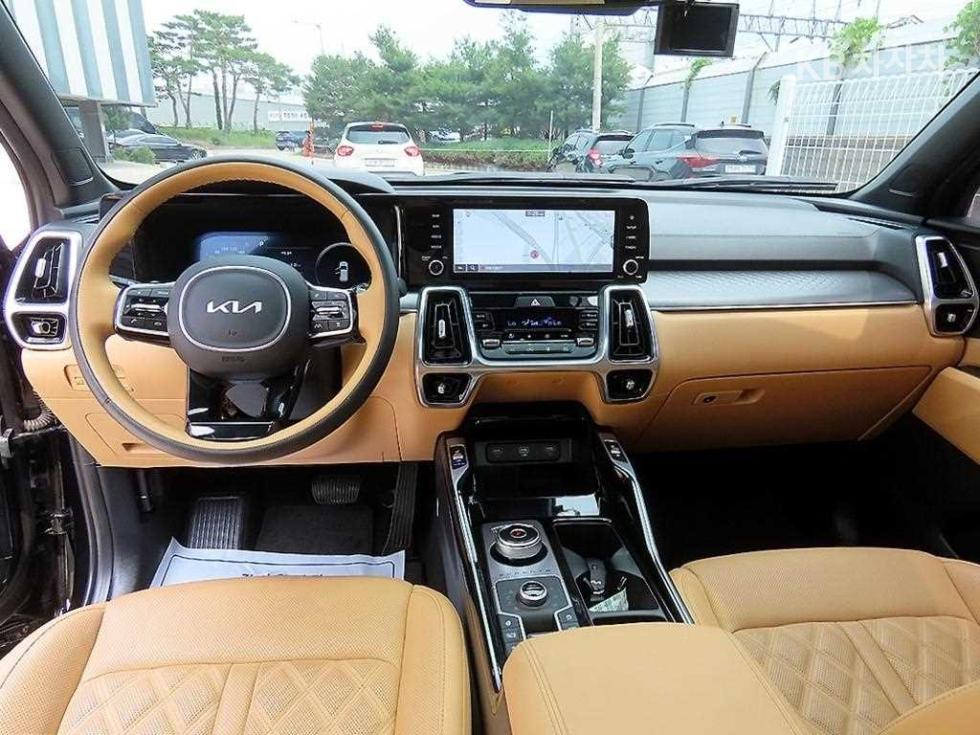 2023 - kia sorento