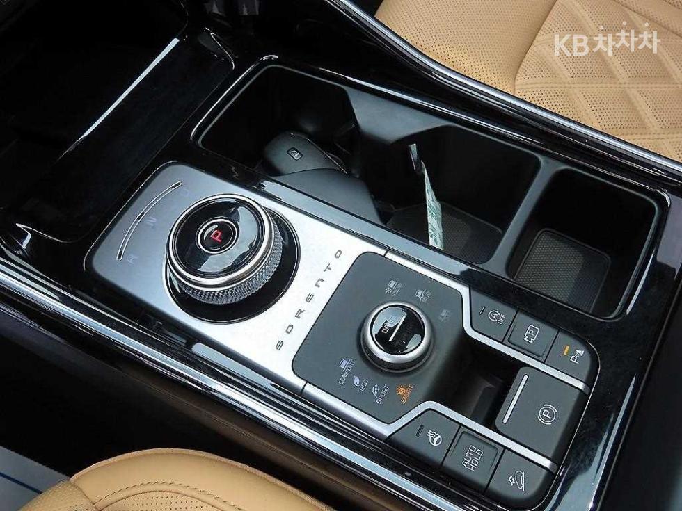 2023 - kia sorento