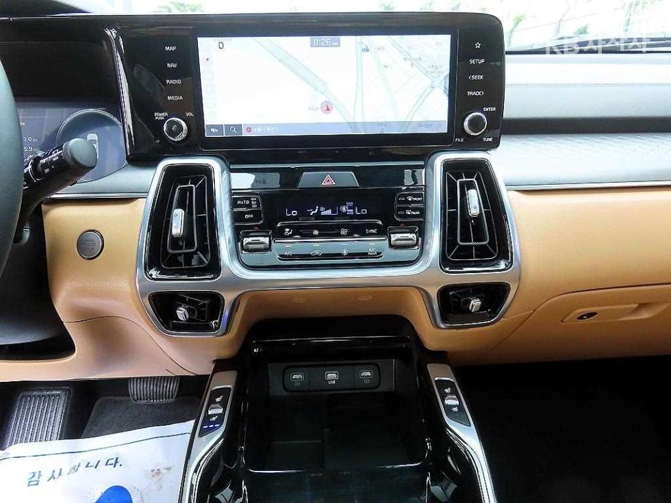 2023 - kia sorento