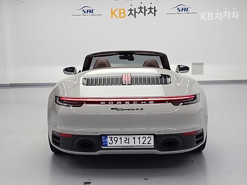 2024 Porsche 911 photo