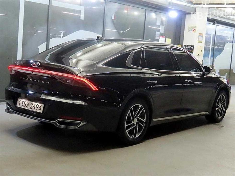 Hyundai Grandeur — miniaturë 4