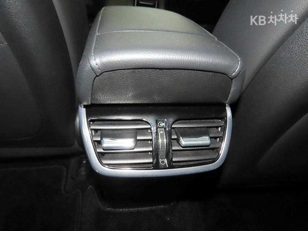 Hyundai Grandeur — miniaturë 18