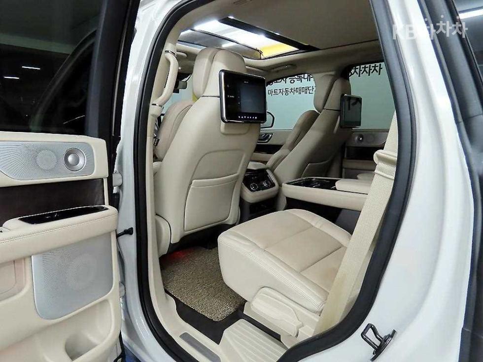 2021 Lincoln 4(U554) photo