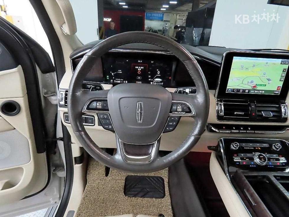 2021 Lincoln 4(U554) photo