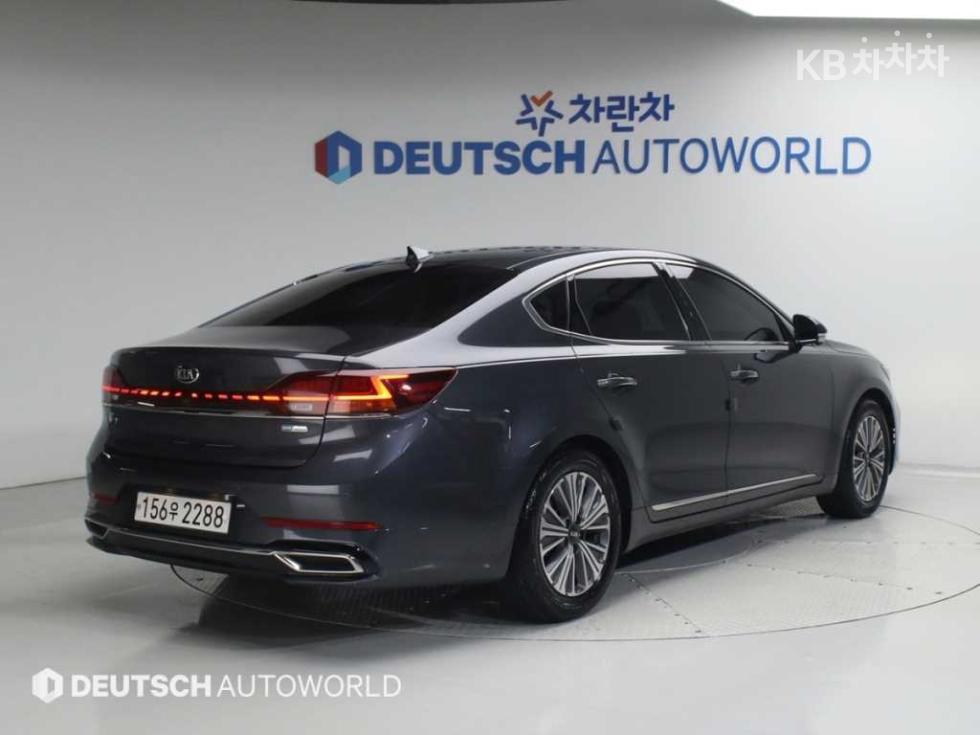 2020 - kia k7