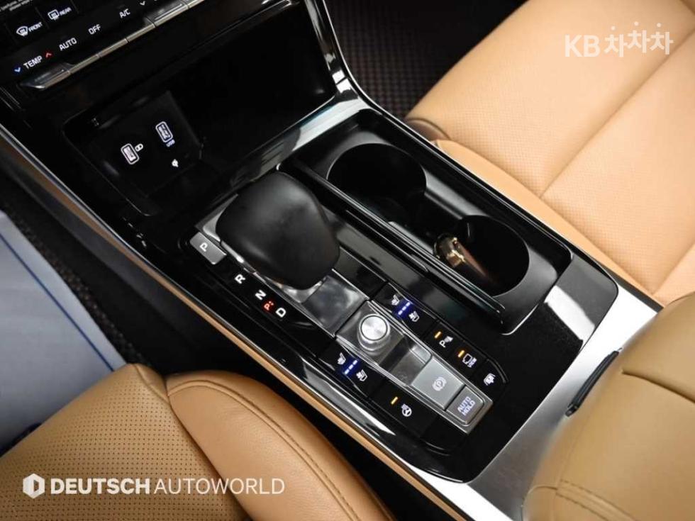 2020 - kia k7