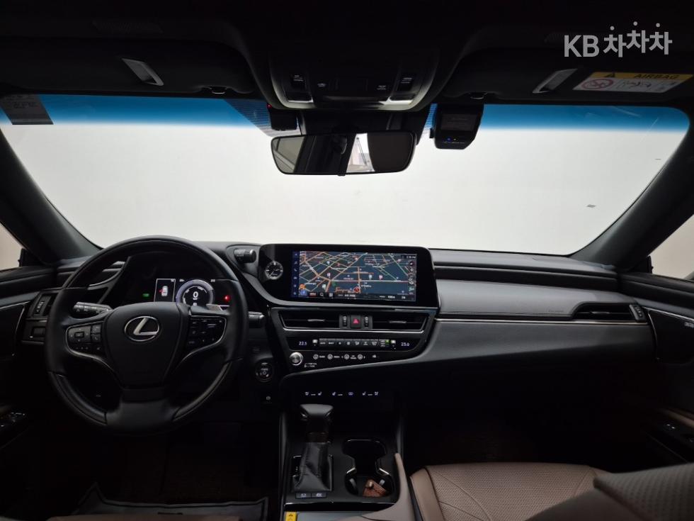 2026 - lexus es