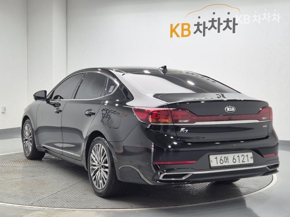 2020 - kia k7