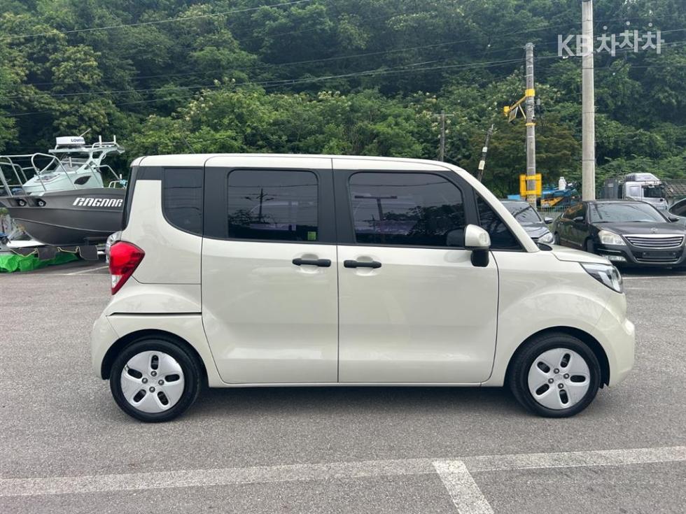 2019 - kia ray