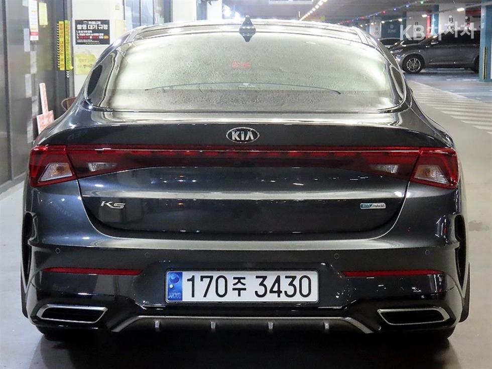 2020 - kia k5