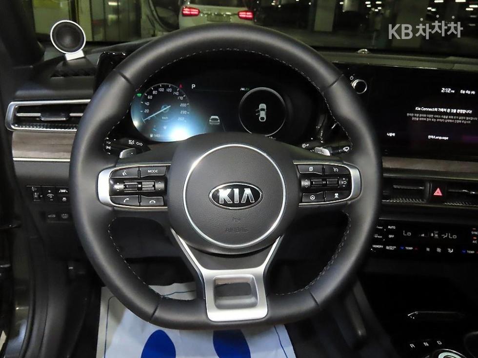 2020 - kia k5
