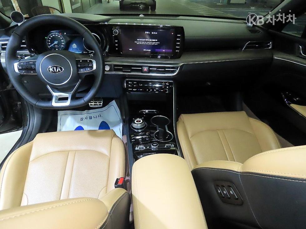 2020 - kia k5