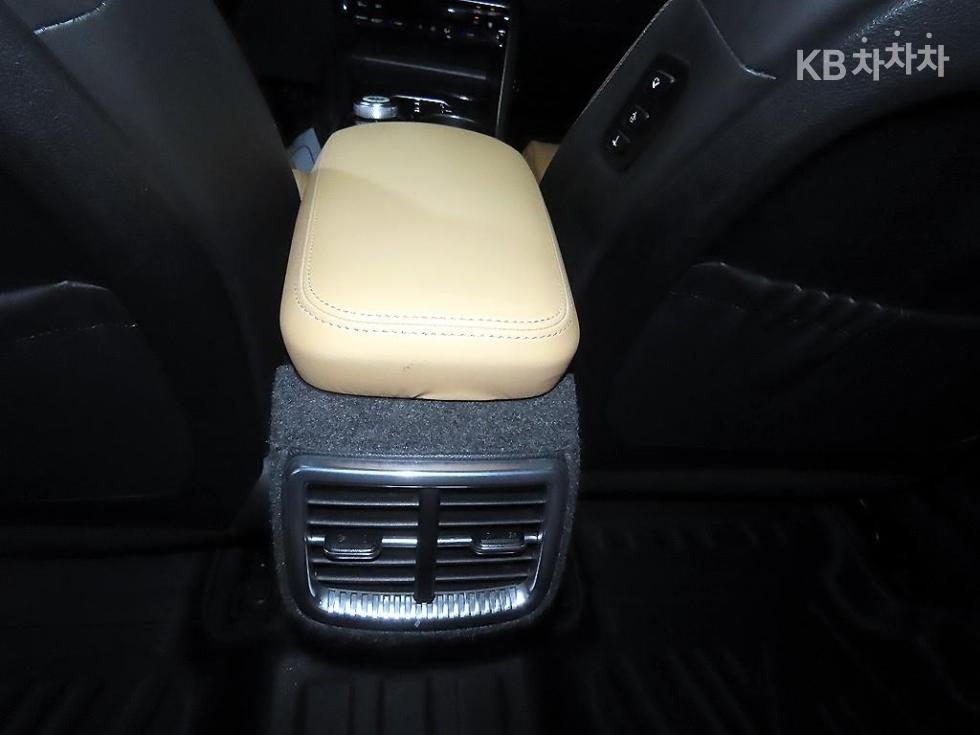 2020 - kia k5