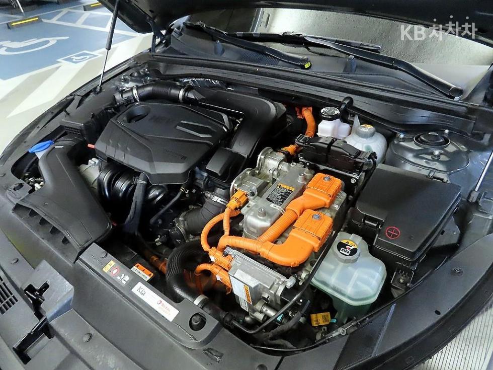 2020 - kia k5