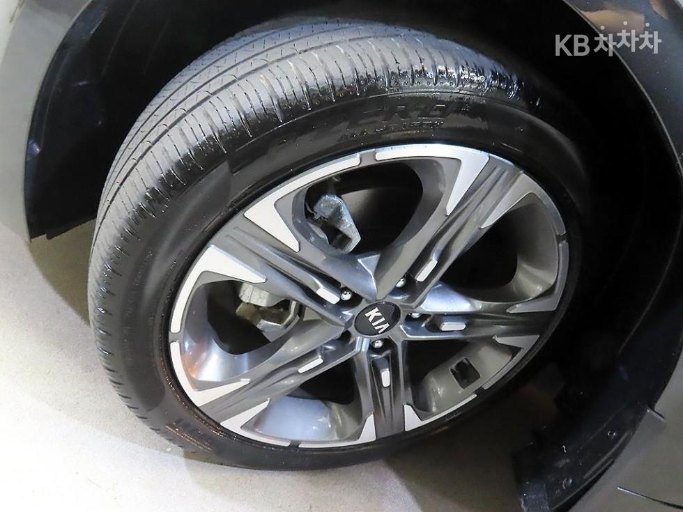 2020 - kia k5