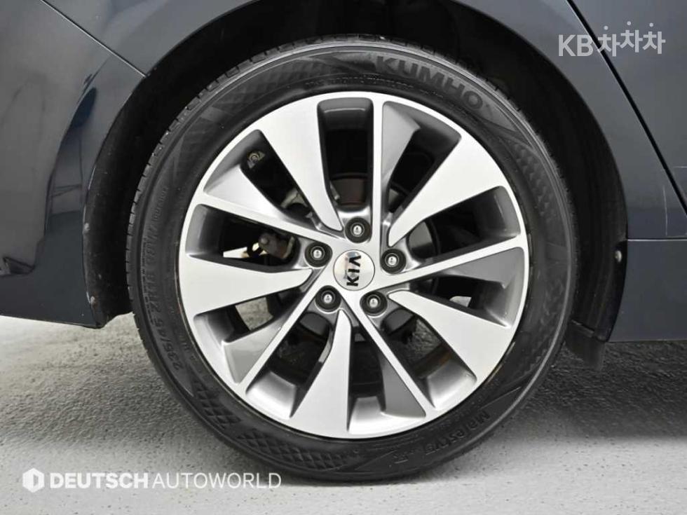 2017 - kia k5