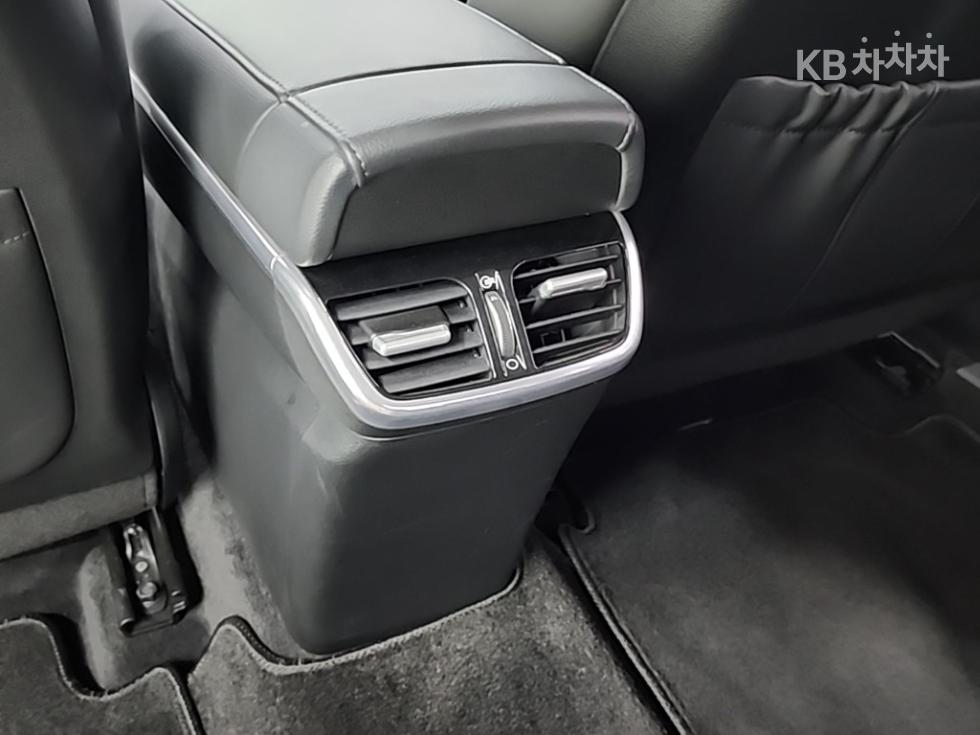 Hyundai Grandeur — miniaturë 13