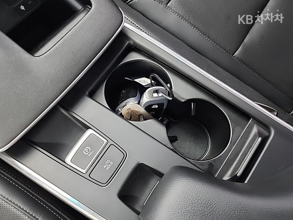 Hyundai Grandeur — miniaturë 17