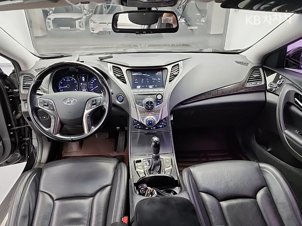 Hyundai Grandeur — miniaturë 7