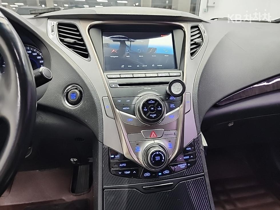 Hyundai Grandeur — miniaturë 10
