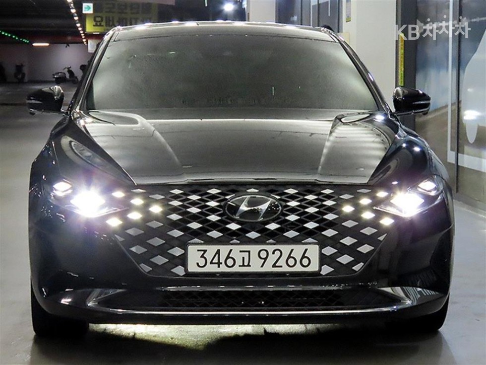 2022 Hyundai Used Car photo