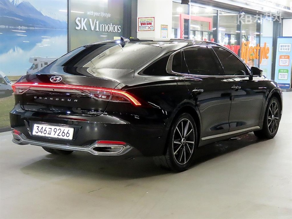 2022 Hyundai Used Car photo