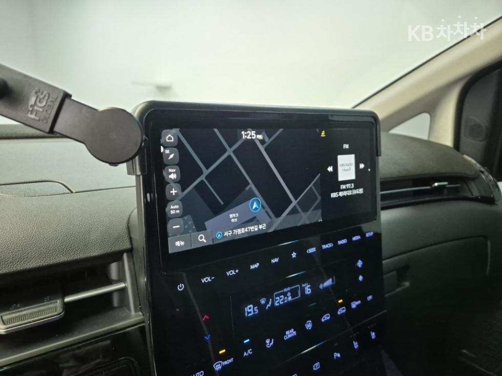 Hyundai Staria — miniaturë 13