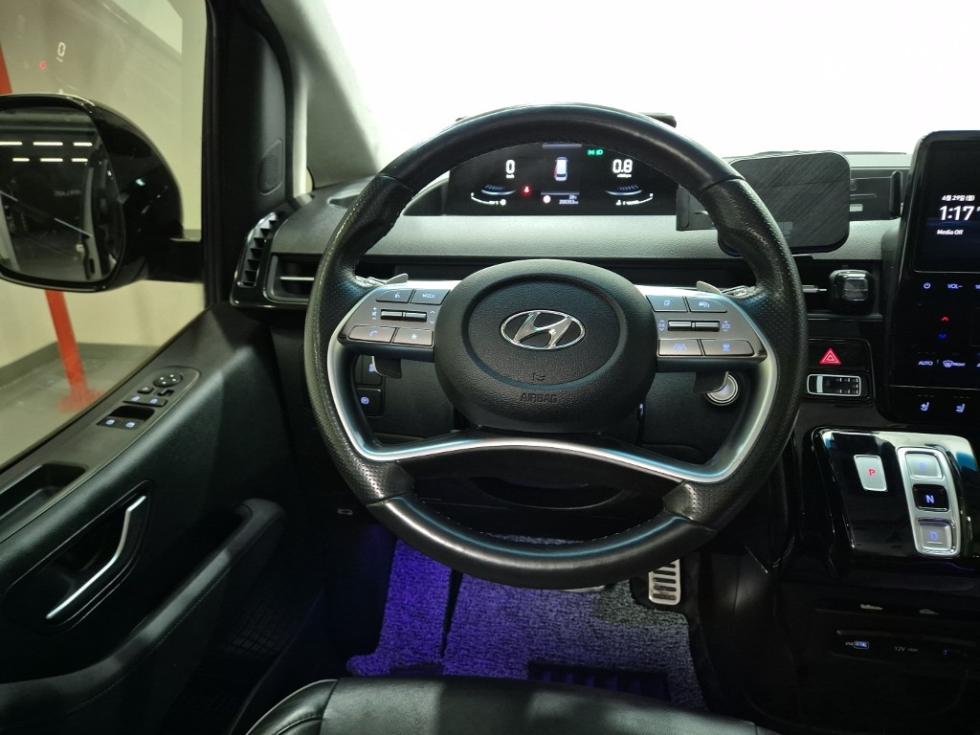 Hyundai Staria — miniaturë 9