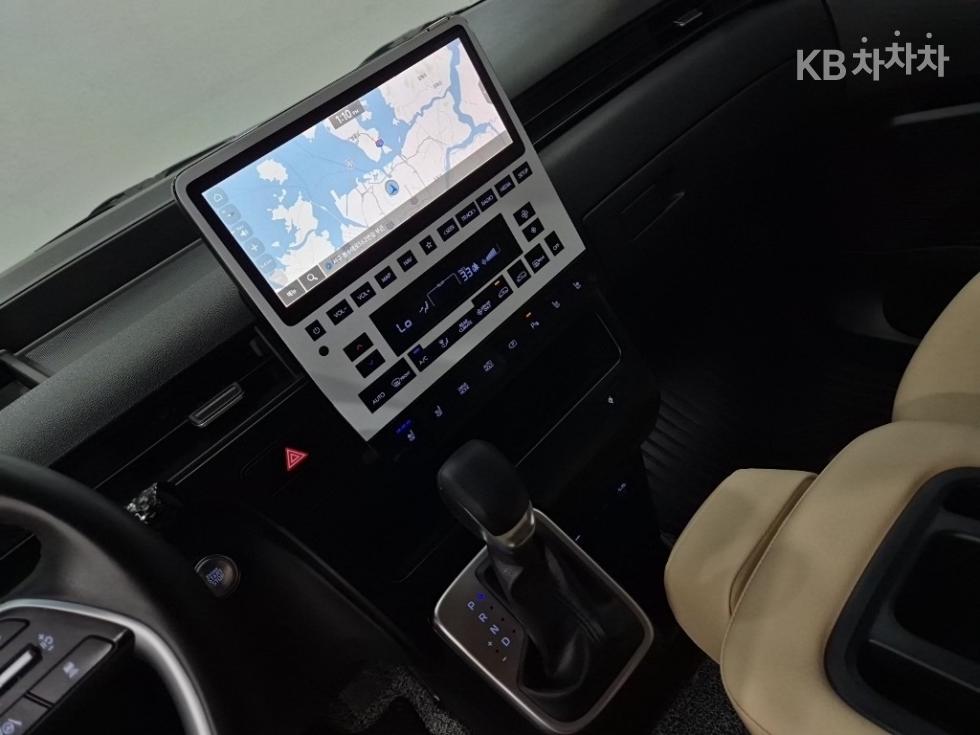 Hyundai Staria — miniaturë 9