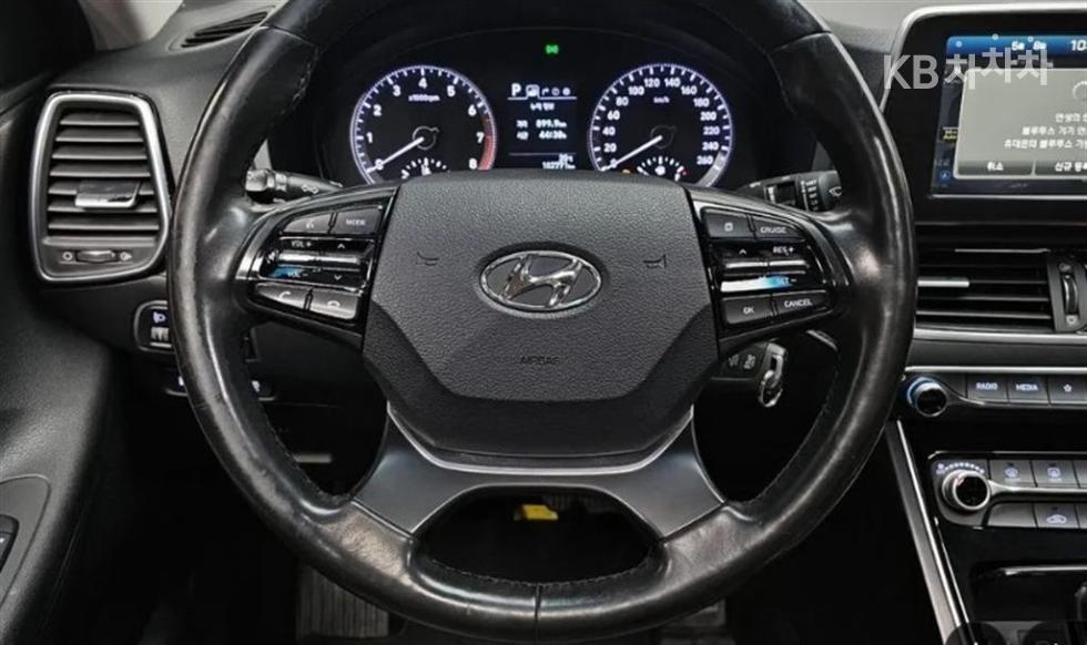 Hyundai Grandeur — miniaturë 13