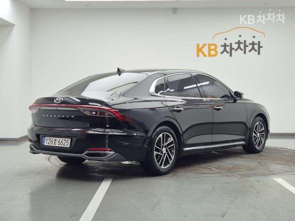 Hyundai Grandeur — miniaturë 4