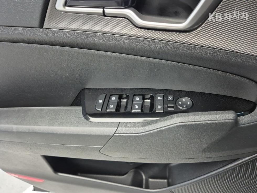 Kia Sportage — miniaturë 18