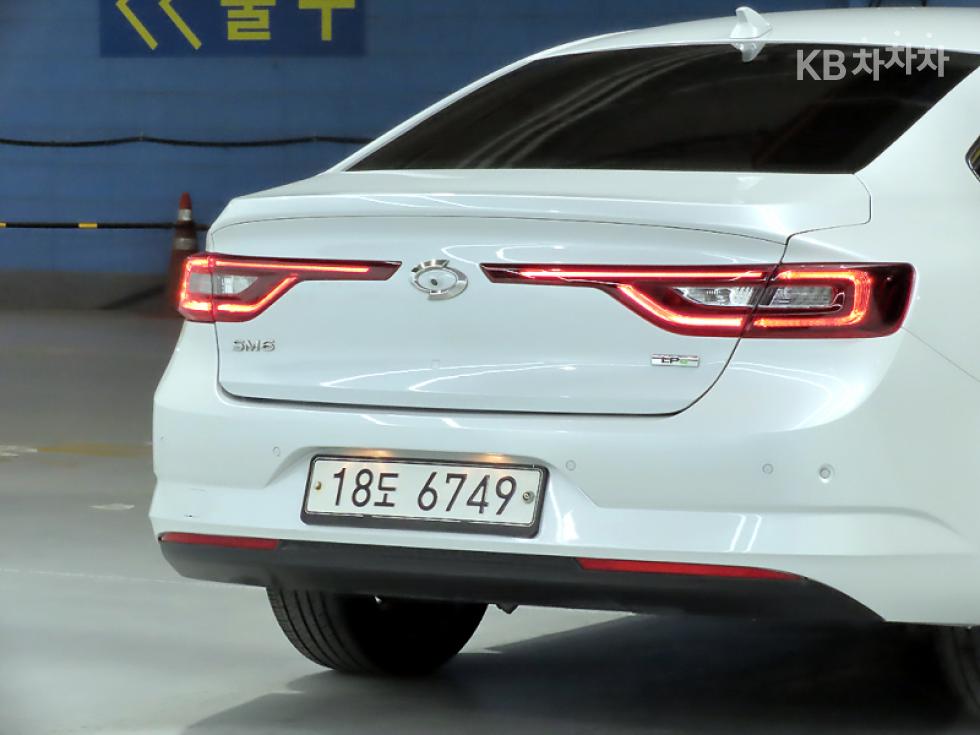 Renault Samsung SM6 — miniaturë 17