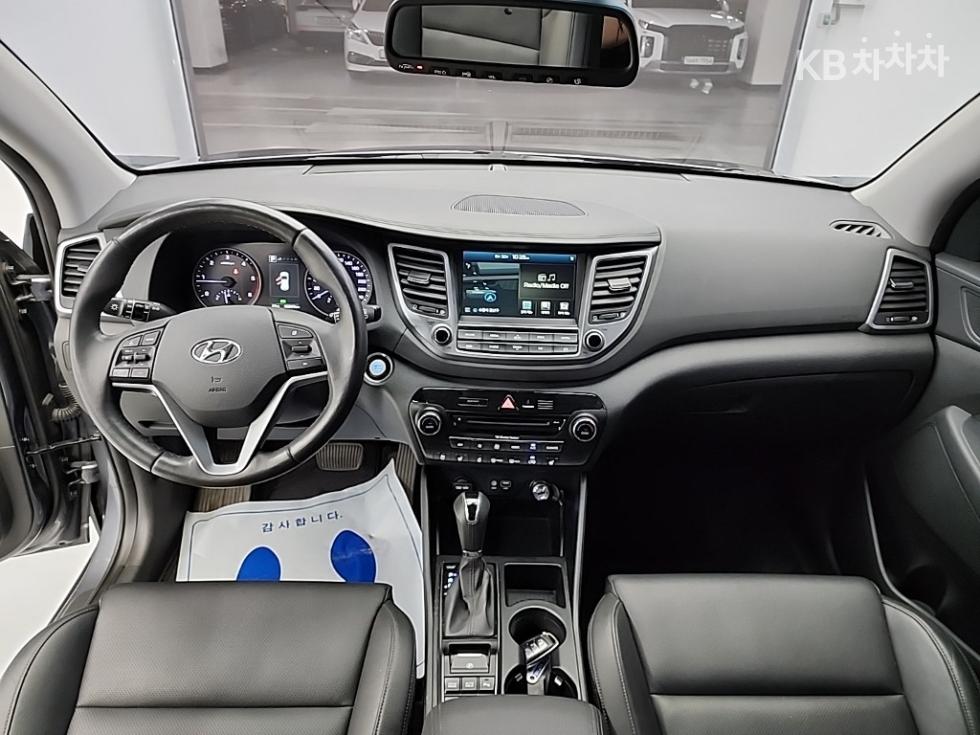 2016 Hyundai Used Car photo