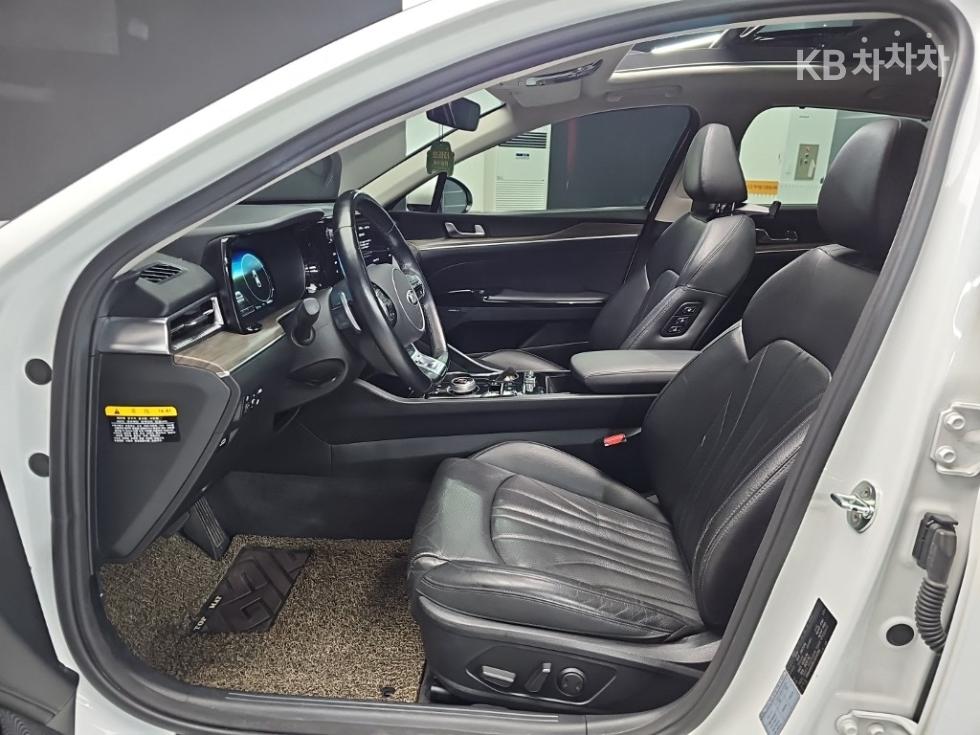 Kia K5 — miniaturë 11