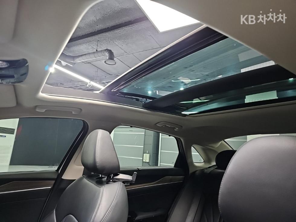 Kia K5 — miniaturë 15