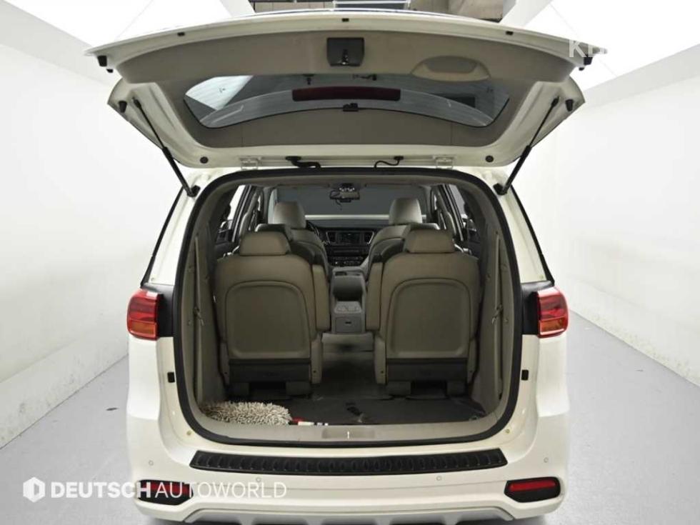 Kia Carnival — miniaturë 19