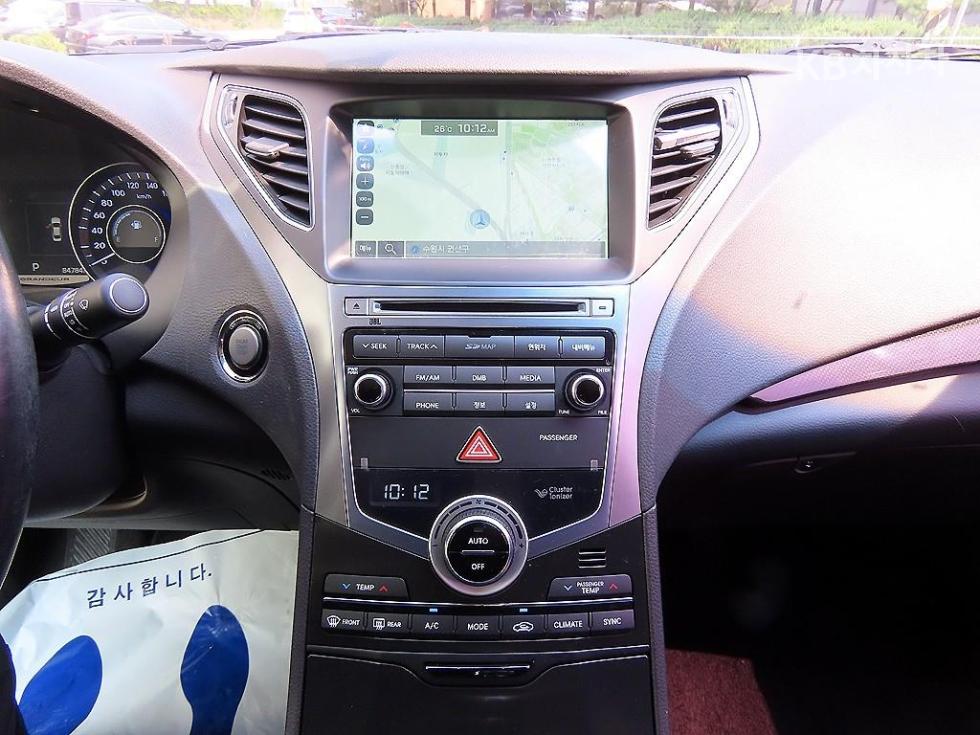 Hyundai Grandeur — miniaturë 13