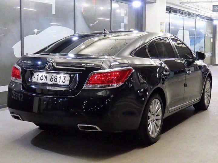 Chevrolet Alpheon 2011 photo 4