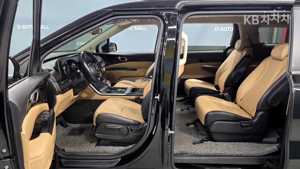 Kia Carnival — miniaturë 13