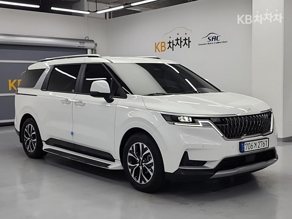 Kia Carnival — miniaturë 4