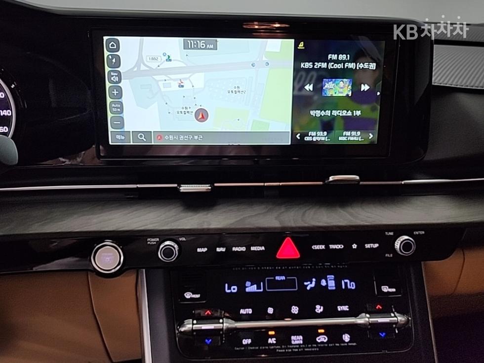Kia Carnival — miniaturë 10