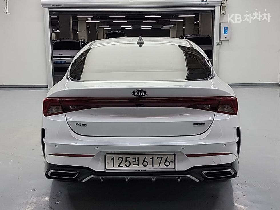 Kia K5 — miniaturë 3