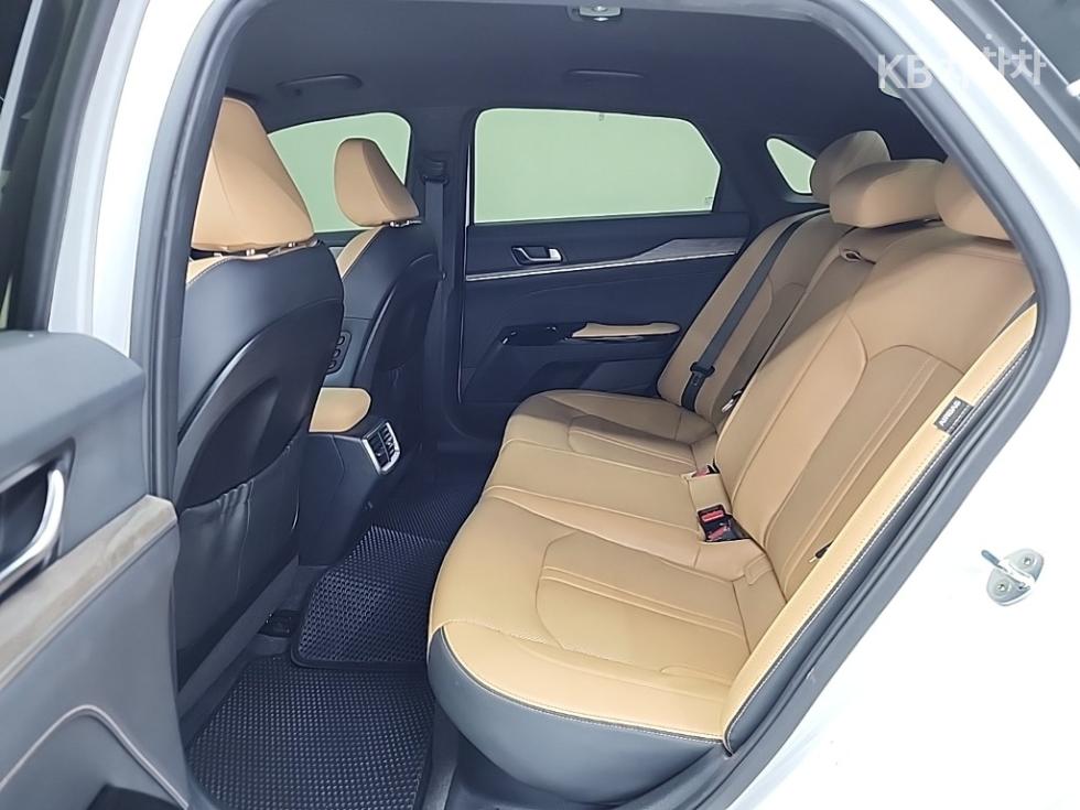 Kia K5 — miniaturë 12
