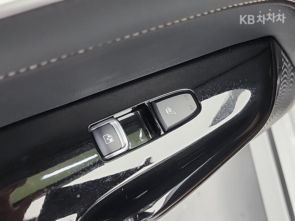 Kia K5 — miniaturë 14