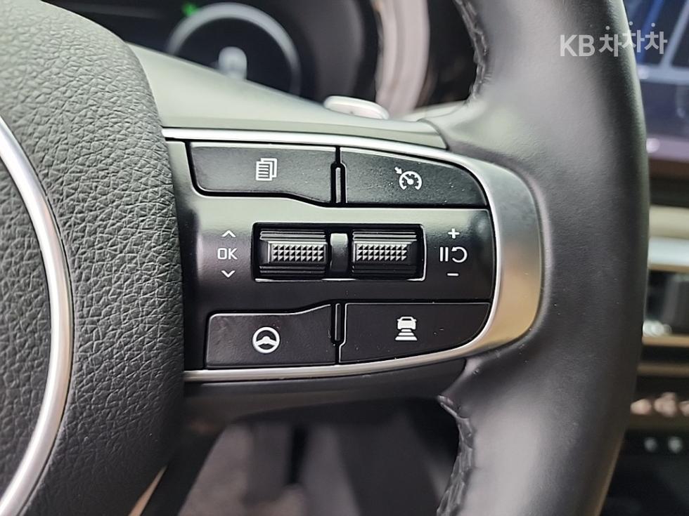 Kia K5 — miniaturë 18
