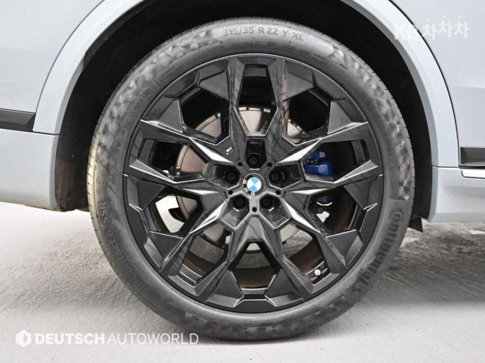 BMW X7 — miniaturë 5