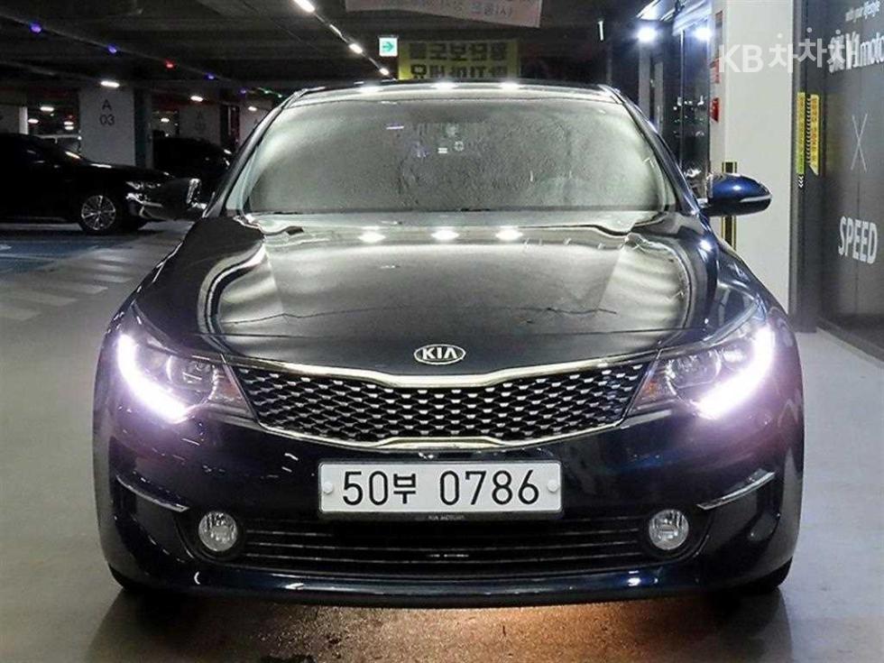Kia K5 — miniaturë 2